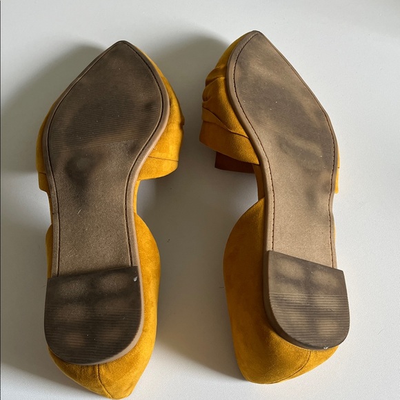 Torrid Mustard Women's Flats - Picture 6 of 7